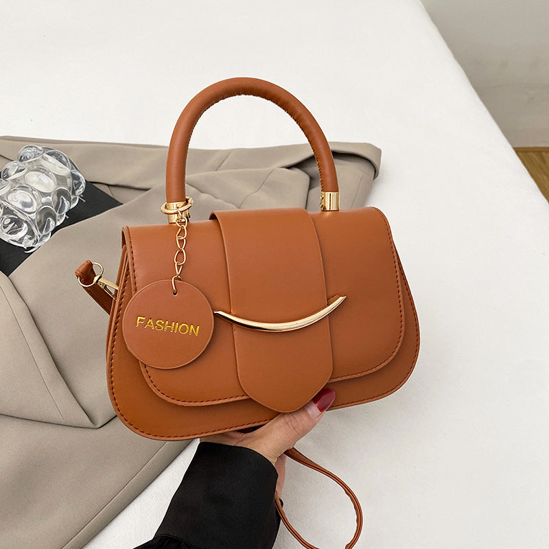 Women's Small Saddle Bag with Magnetic Closure