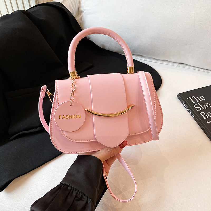 Women's Small Saddle Bag with Magnetic Closure